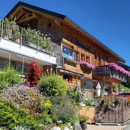 Apartament Damuelser Holzhus Zewnętrze zdjęcie